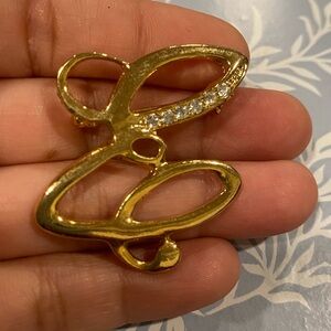 Vintage Gold Tone Inicial Letter E with Clear Rhine Accents